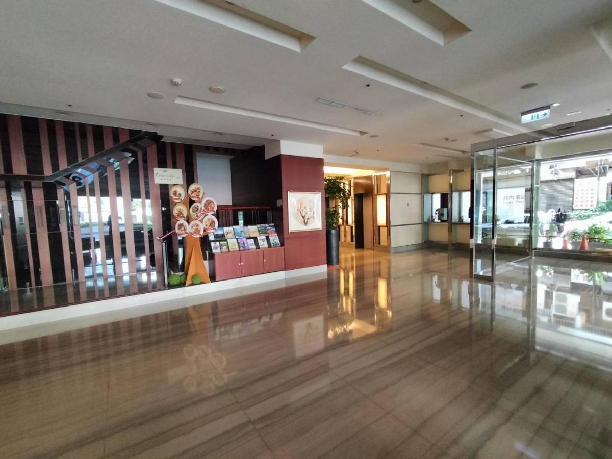 Urban Hotel33 Kaohsiung Exterior photo
